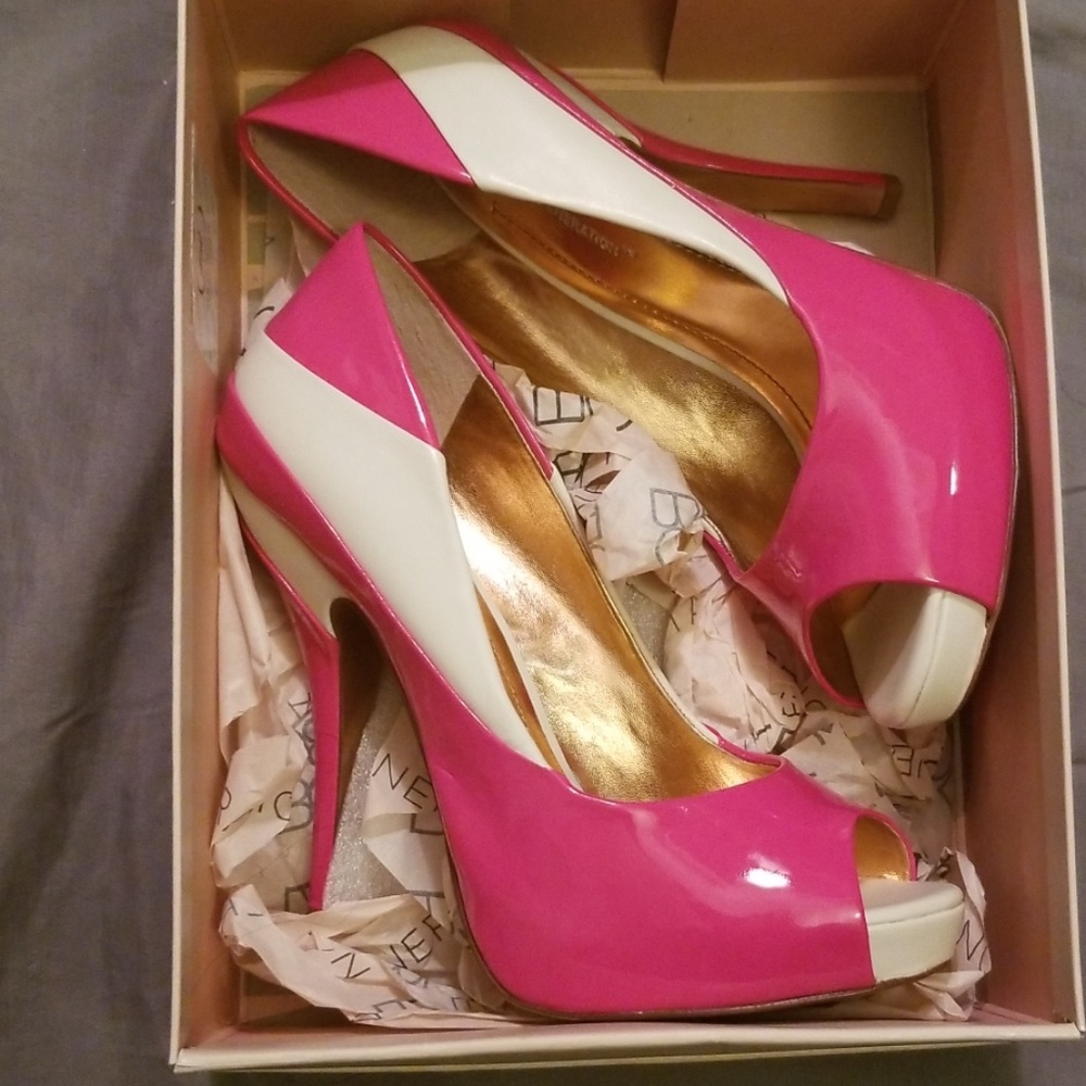 BCBG gorgeous high heels